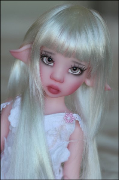 Преордер на ярко-розовую Лариссу фавна от Kaye Wiggs! Laryssa Faun in Shell Pink