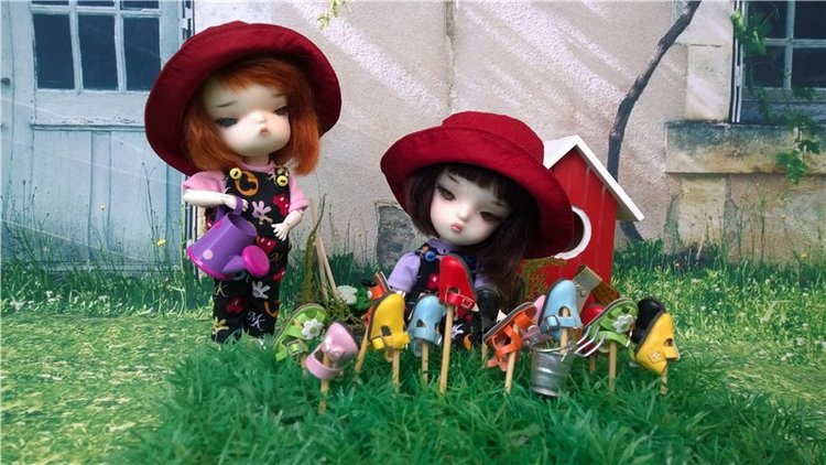 Месяц в деревне, или, Как сделать четыре ошибки в слове из трёх букв