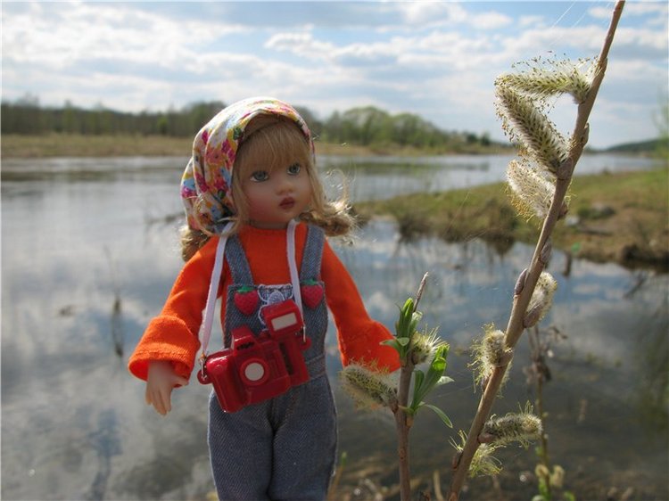 На водопад с Райли. Riley от автора Helen Kish