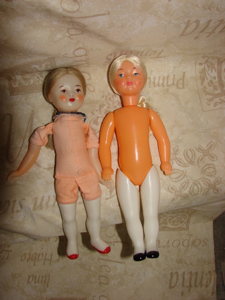 Куклы из далекого СССР .Кукла фабрики Ленигрушка + 4 неопознанных объекта