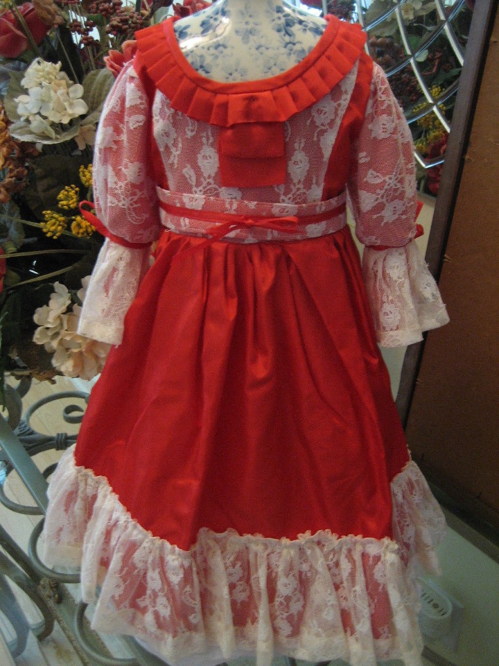 Сборная солянка кукольных нарядов - для вдохновения