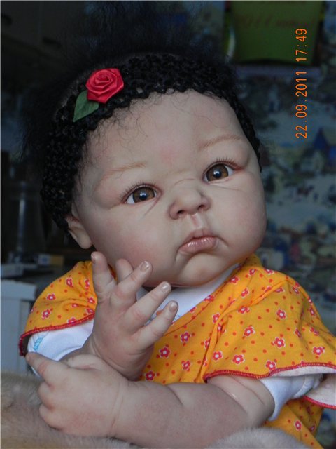 Шоколадная девчонка Александра-Шурочка. Куклы-реборн Светланы Преображенской (фото 8)