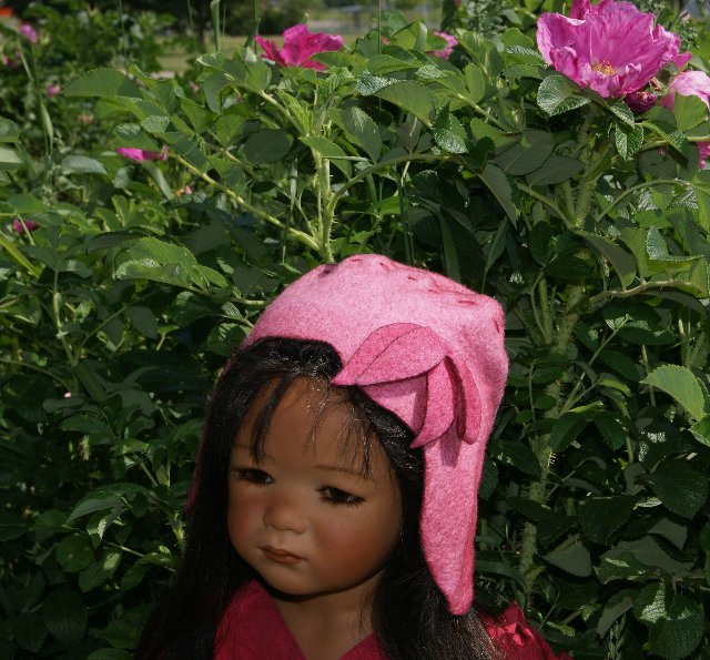 Теперь уже русские красавицы Tscharle и Munira от Аннет Химстедт