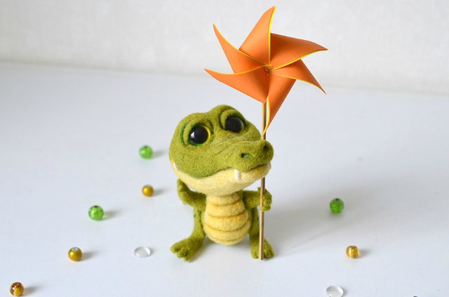 Крокодильчик Стив. Игрушка валянием своими руками (фото 9)