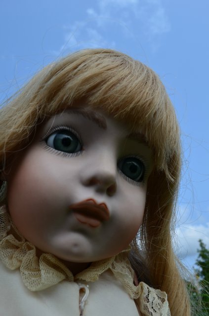 Девочка из прошлого века. Первая реплика Брю приехавшая ко мне