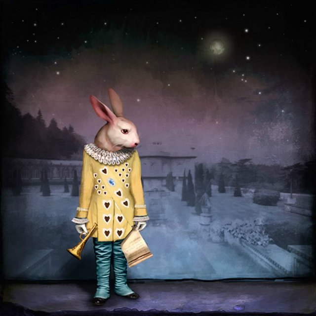 Глубока ли кроличья нора или Хэллоуин в Зазеркалье