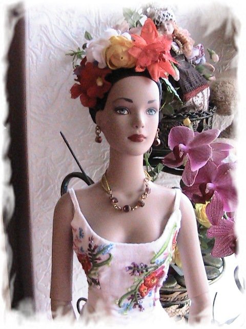 Куклы. Просто куклы и Мишка всех поздравляют с 2014 новым ГОДОМ