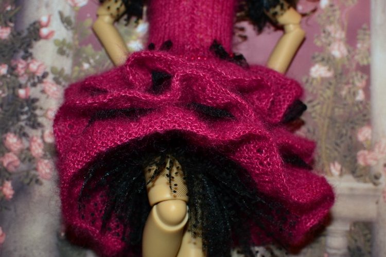 Испанские мотивы. Miki Kaye Wiggs