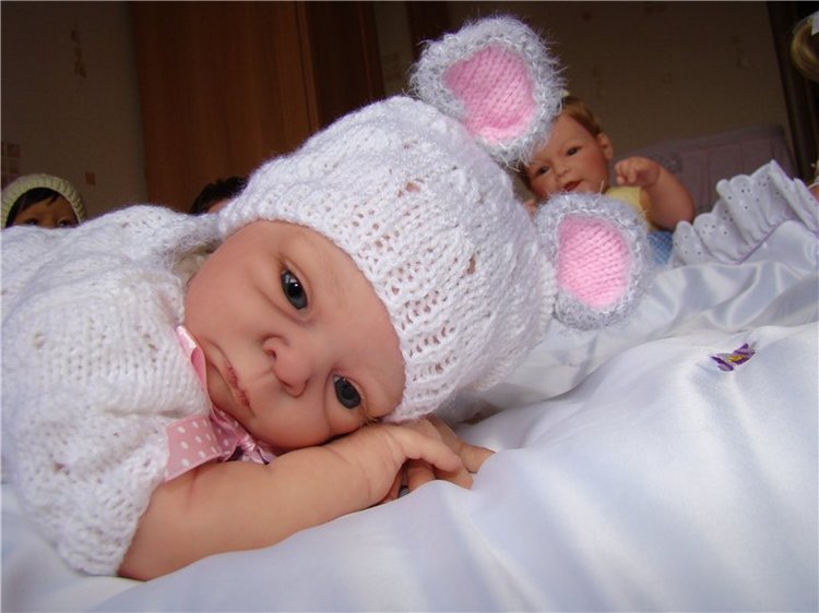 Моя "Мышка". Вязанный наряд для куклы-реборн Эмми (Сэмми А.Stoete) (фото 10)