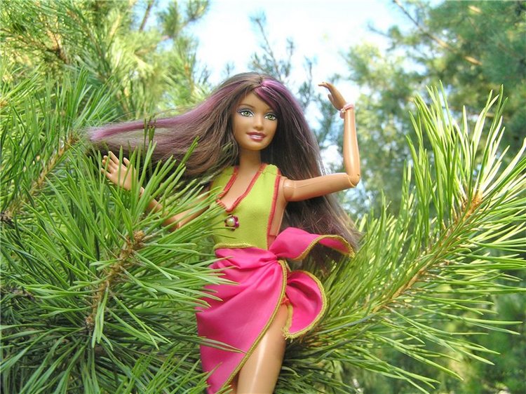 Летняя прогулка Анжелики ( Кукла Barbie Fashionistas от Mattel)