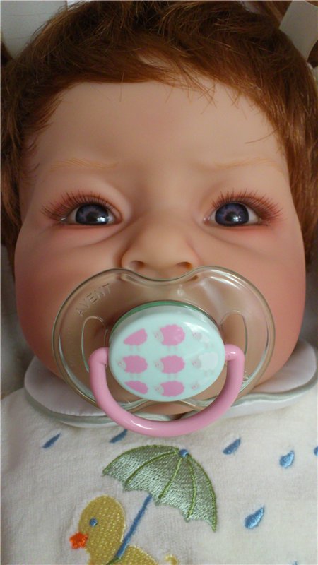 "У меня режутся зубки". Очень редкая девочка от Ли Миддлетон - Teething Blues