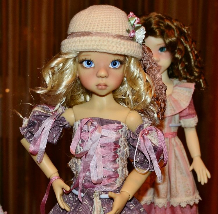 Платья для девчонок. Layla & Layla & Larissa Kaye Wiggs