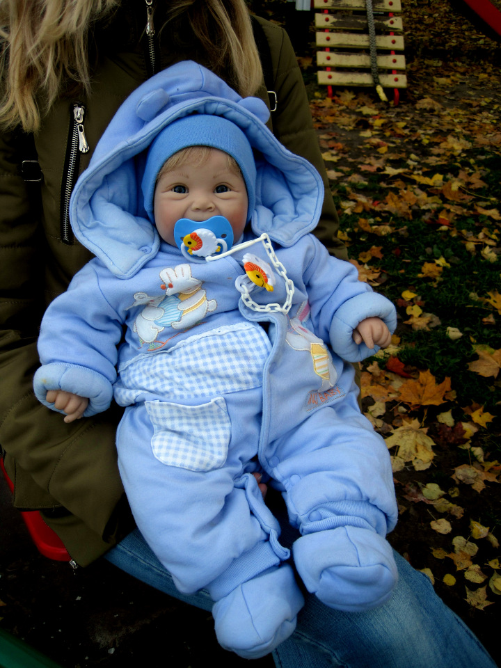 Маш новенький малыш Ванечка. Коллекционная кукла Tinneke Steensens | Бэйбики Маш новенький малыш Ванечка. Коллекционная кукла Tinneke Steensens (фото 3)