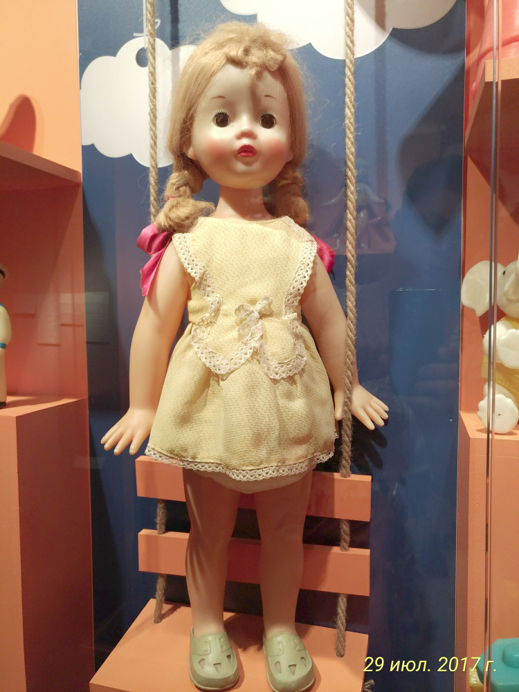Выставка «Все лучшее – детям. Игрушки 1950–1980 годов из коллекции Сергея Романова». Часть 2