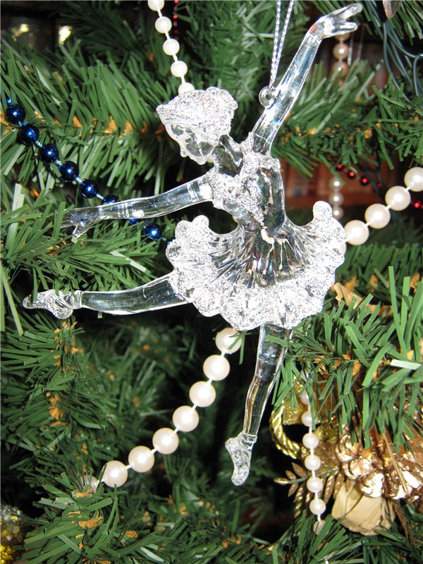 Фигурки изо "льда" (елочные игрушки 21 века) (фото 9)