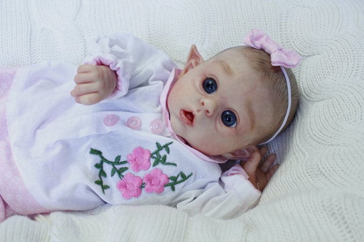 куклы реборн силиконовые двойняшки. кукла реборн маленькая. реборн кукла арабелла. куклы реборн меньше. куклы похожие на настоящих младенцев.
