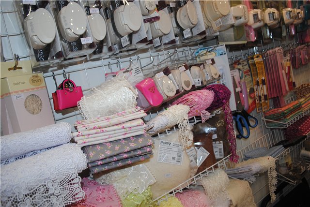 Выставка на Тишинке "Атмосфера творчества". Октябрь 2014. Пройдемся по первому этажу выставки