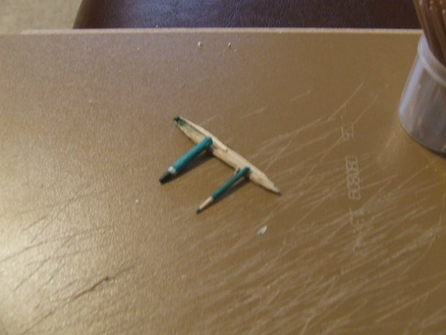 Мастер-класс "Создание принадлежностей для художника. Масштаб 1:12"