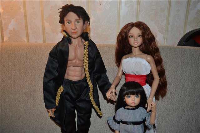 Как Татьяна и Ева примеряют новые платья. Iplehouse BJD Elin