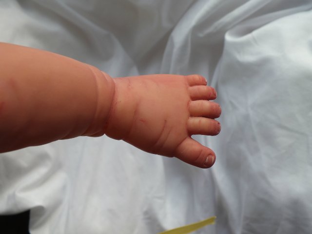 Малыш Максим, Berenguer — Куклы Berenguer (Беренджер): пупсы La Newborn (фото 7)