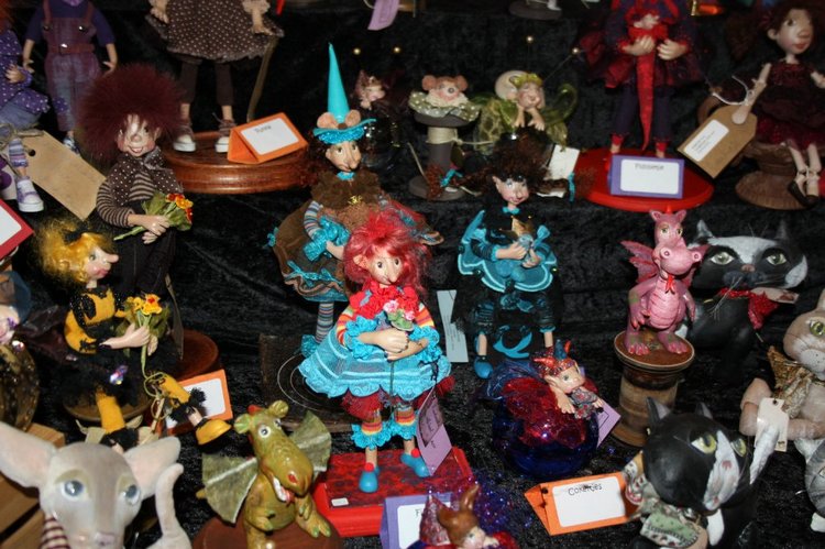 Выставка кукол, мишек тедди, кукольных домиков и миниатюры в Нидерландах. Продолжение