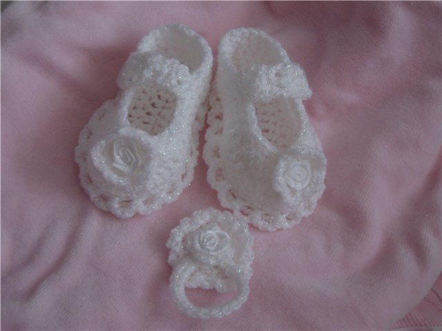 Новенькие пинетки — Одежда и обувь для кукол своими руками: фото (фото 3)