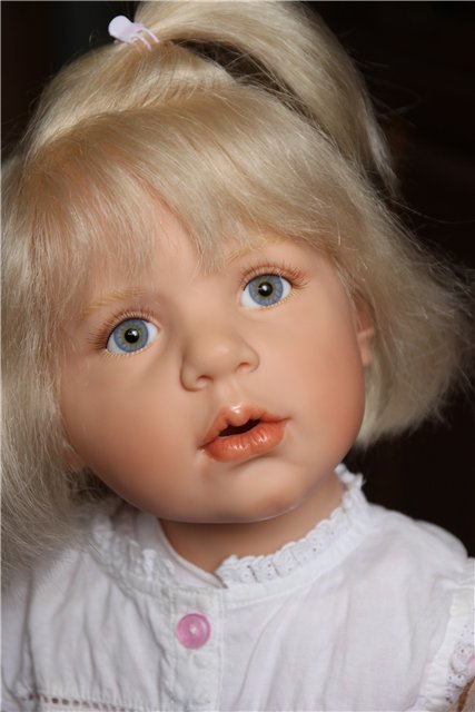 Малышки Лени (Leni , 2008) и Шани (Shani, 2010) от Hildegard Gunzel. Резин (фото 5)