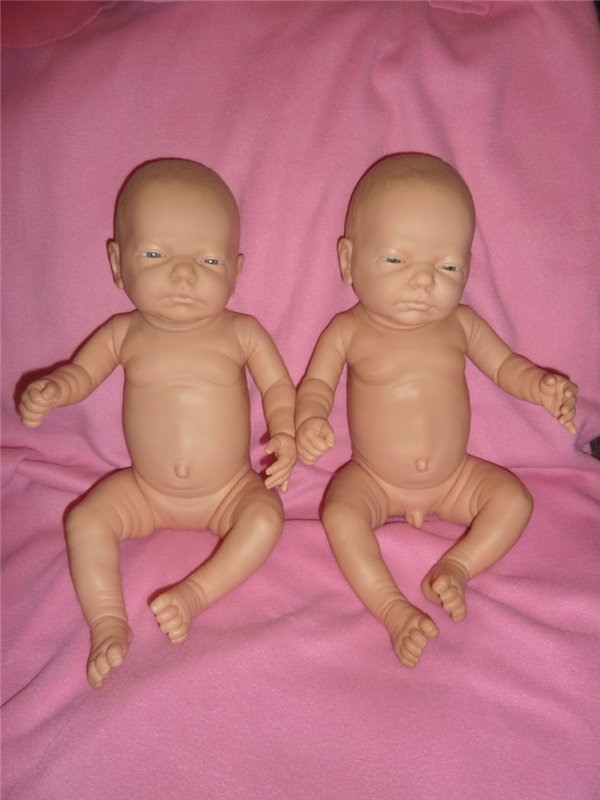 Виниловые анатомические малыши Berjusa