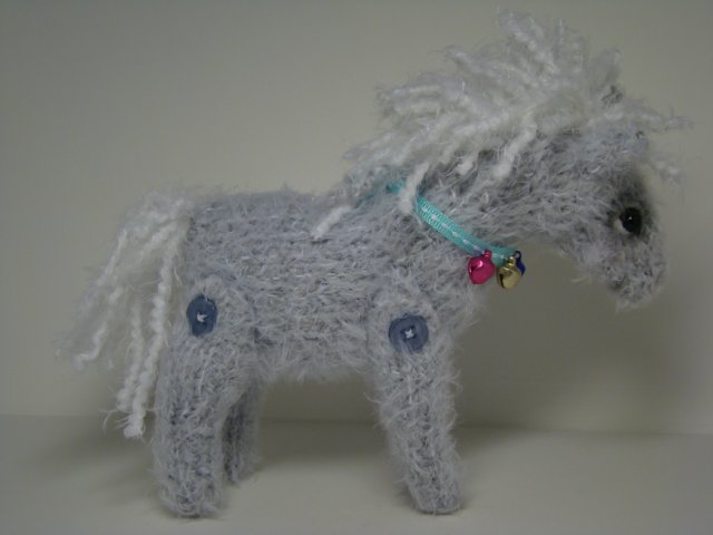 Лошадка. Игрушка вязанная спицами Ольги Чернухо (фото 10)
