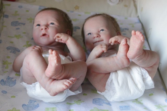 Кукляшечки близняшечки... Куколки реборн Виктории Вишни (фото 10)