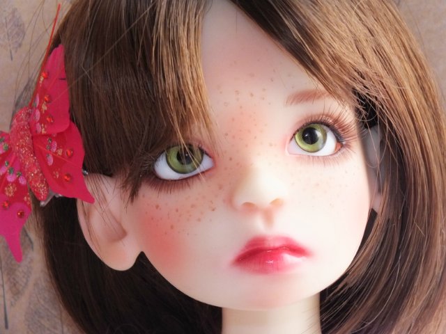 Kaye Wiggs Nelly новый образ (фото 4)