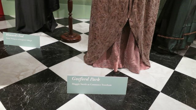 Как за неприметным фасадом может скрыватся просто удивительный Клондайк!!! Или "Это я удачно зашел!!!!!"