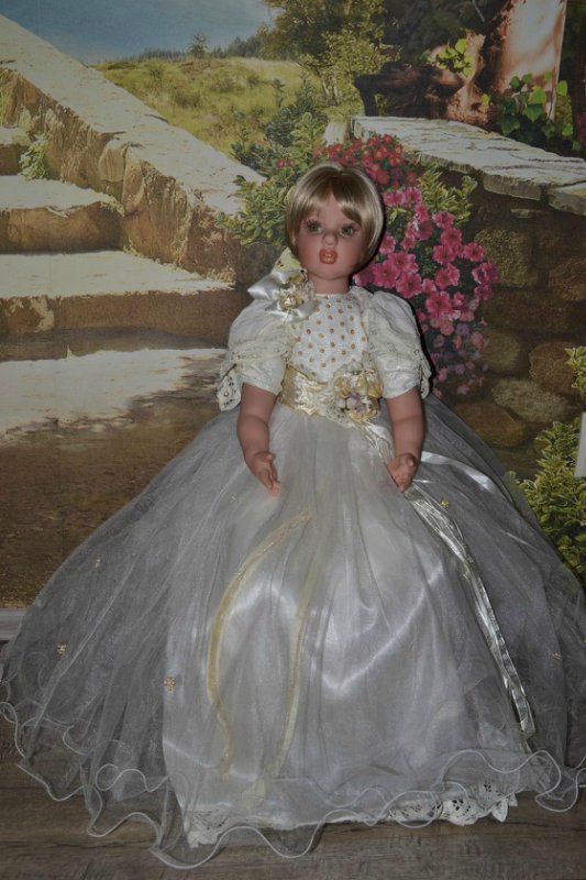 А любите ли вы кукол Fayzah Spanos так, как люблю их я - или часть моей коллекции и души