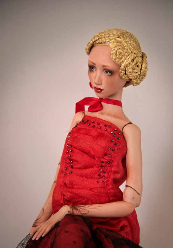 Новая дева эпохи артдеко. Дэйзи