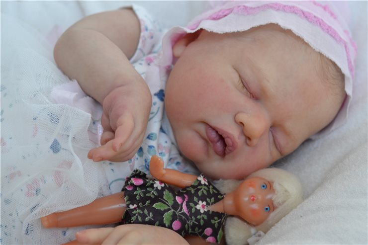 Кукла реборн Earlin от скульптора Alicia Toner (фото 6)