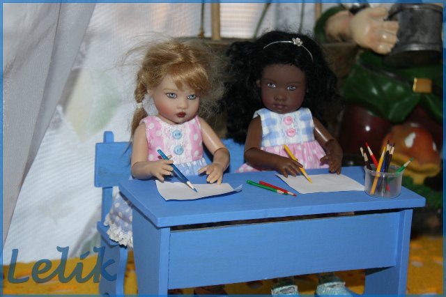 Пишем письмо деду морозу, или парта для девчонок