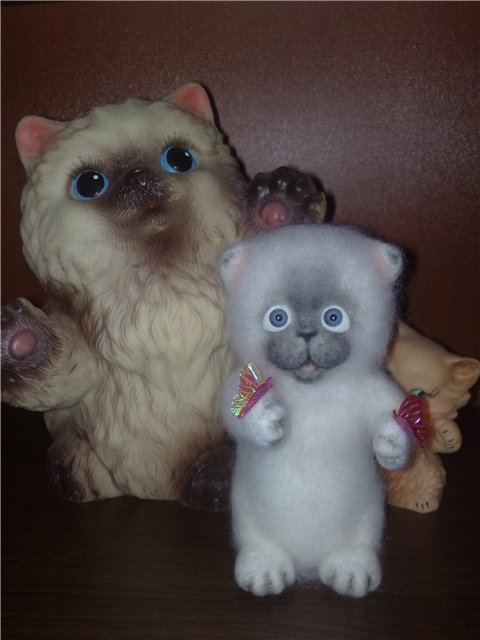 И снова котятки! Валяние игрушек из шерсти (фото 9)