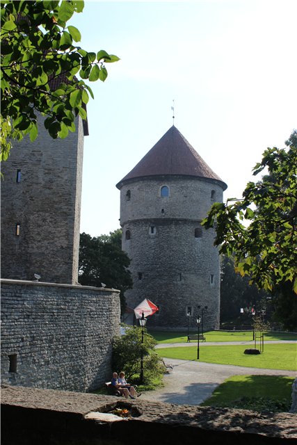 Средневековый Таллинн-город живой истории