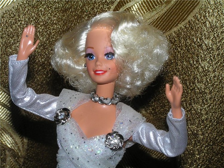 Моя Барби 90-х "Barbie Silver Screen" и ее небольшая история (фото 3)