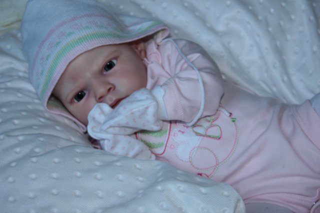 Маленькая кнопочка реборн Сабрина, художник Беспалова Жанна