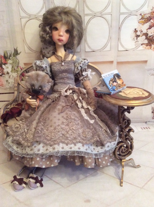 Перевоплощение... Лейси от Kaye Wiggs