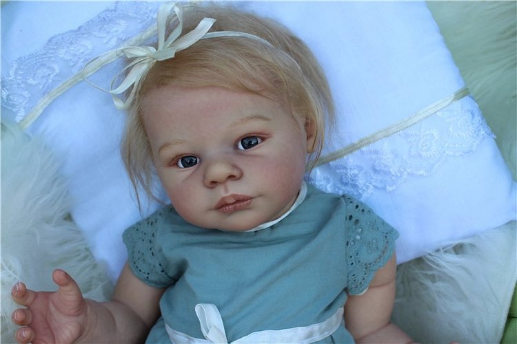 Моя малышка-реборн Эмилия (фото 2)