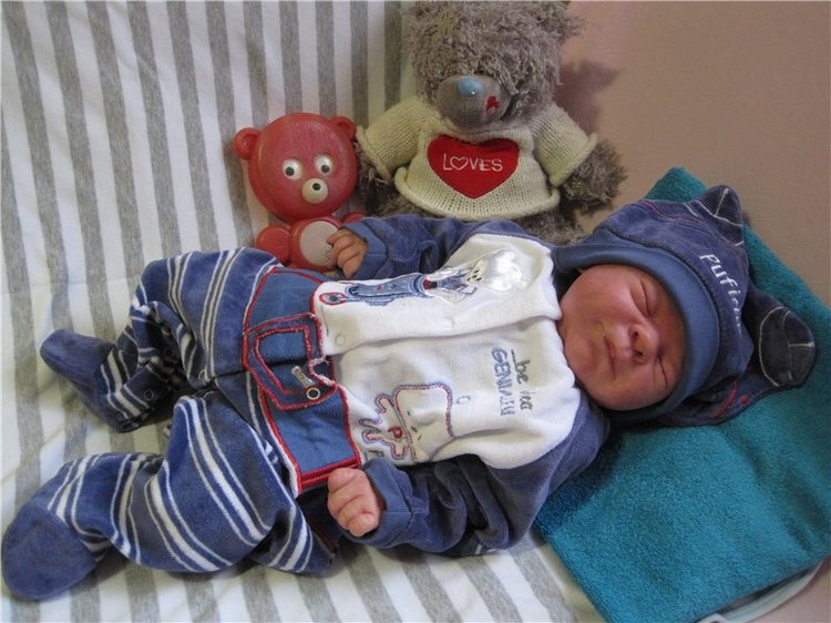 Колыбельная для малыша.Кукла реборн Тимурчик Ольги Астаповской (фото 2)