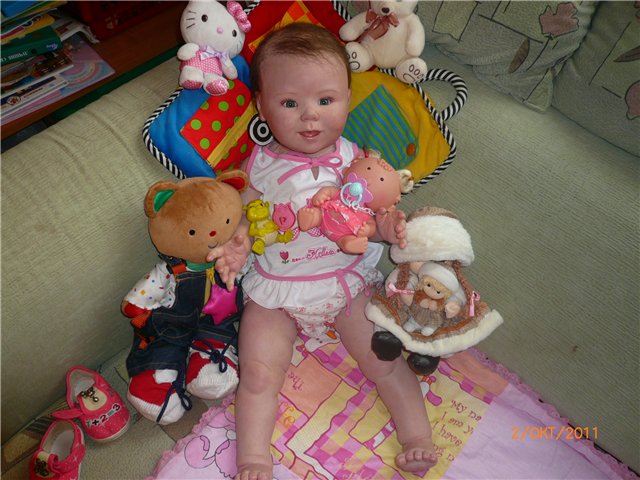 Прогулочка. Кукла реборн Кристалета (фото 2)