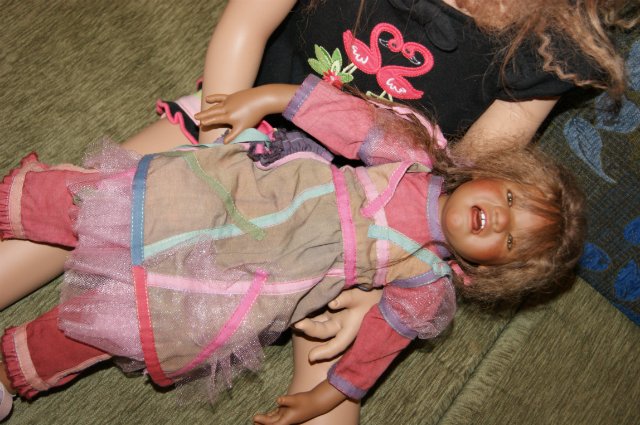 Плакса - вакса Инке и веселые девчата и мальчишки - Поль, Хьго, Ива и Таночка (фото 5)