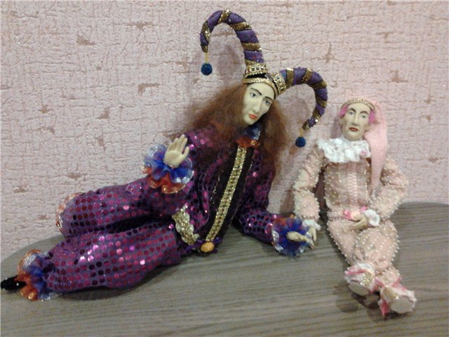 Такой притягательный образ Арлекина