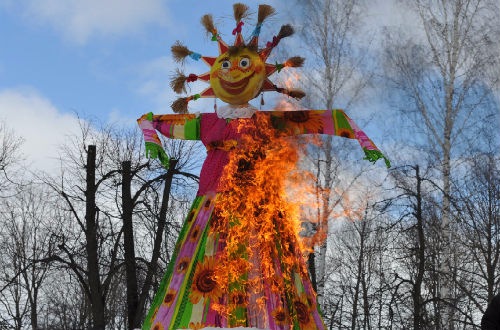 Топик-предложение - Flashmob на один день. Масленица (фото 2)