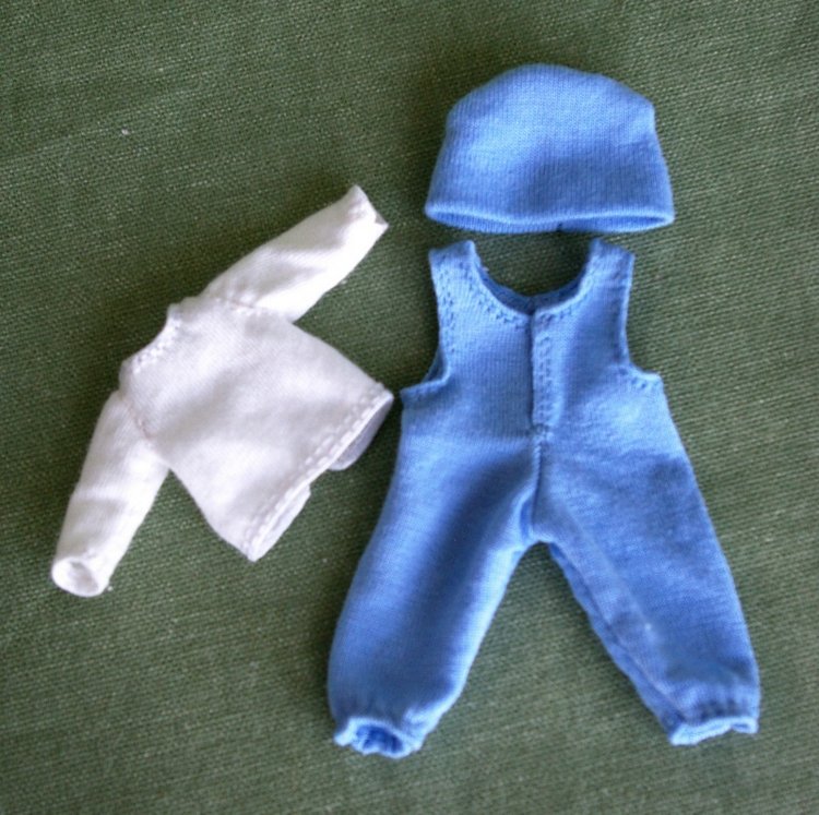 Новые костюмчики для маленький BJD (фото 4)