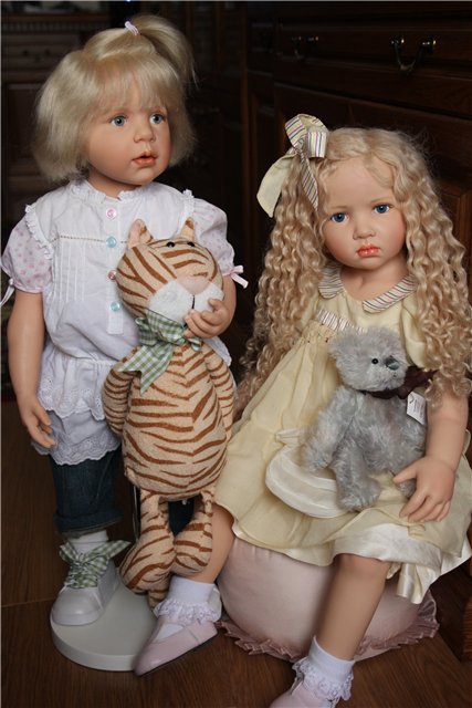 Малышки Лени (Leni , 2008) и Шани (Shani, 2010) от Hildegard Gunzel. Резин