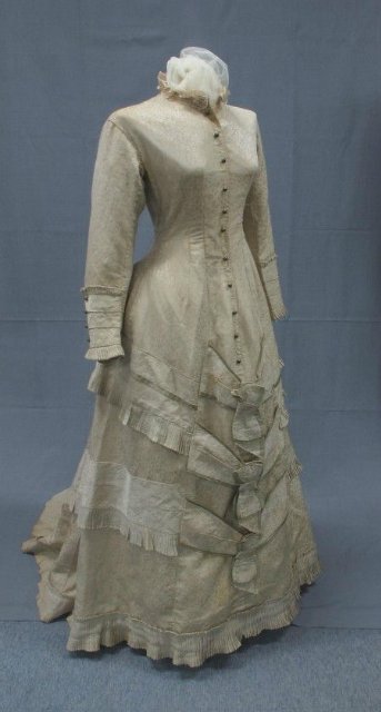 Для тех, кто в поиске или Каждый охотник желает знать. Викторианские и эдвардианские наряды